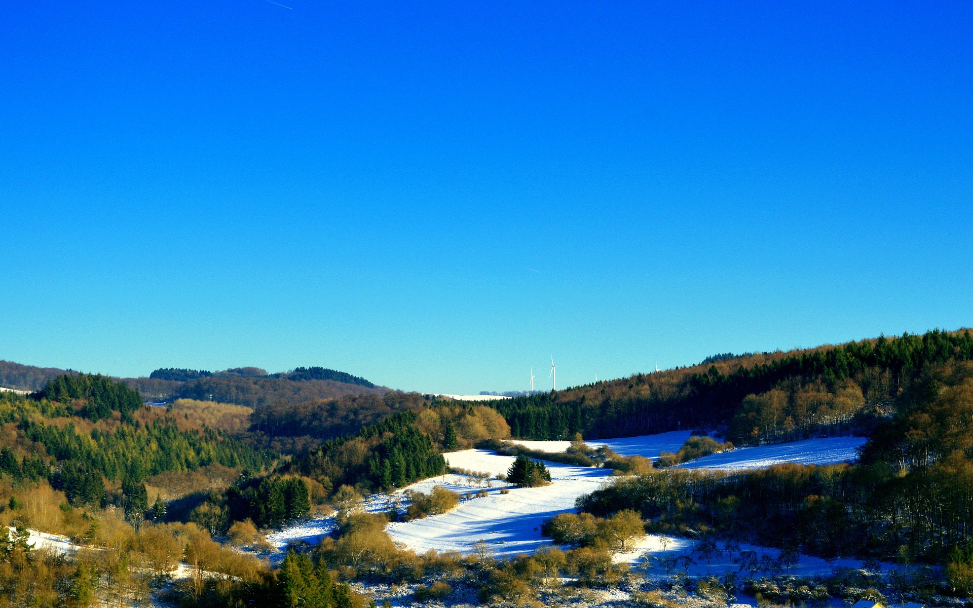 Skifahren und Rodeln in der Eifel